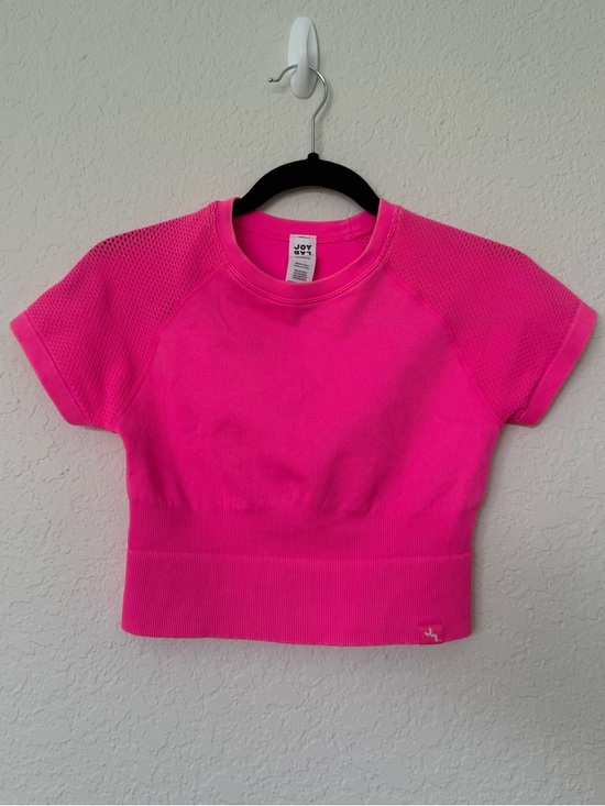 JoyLab Tops - JoyLab Hot Pink Cropped Mesh Sleeve Tee